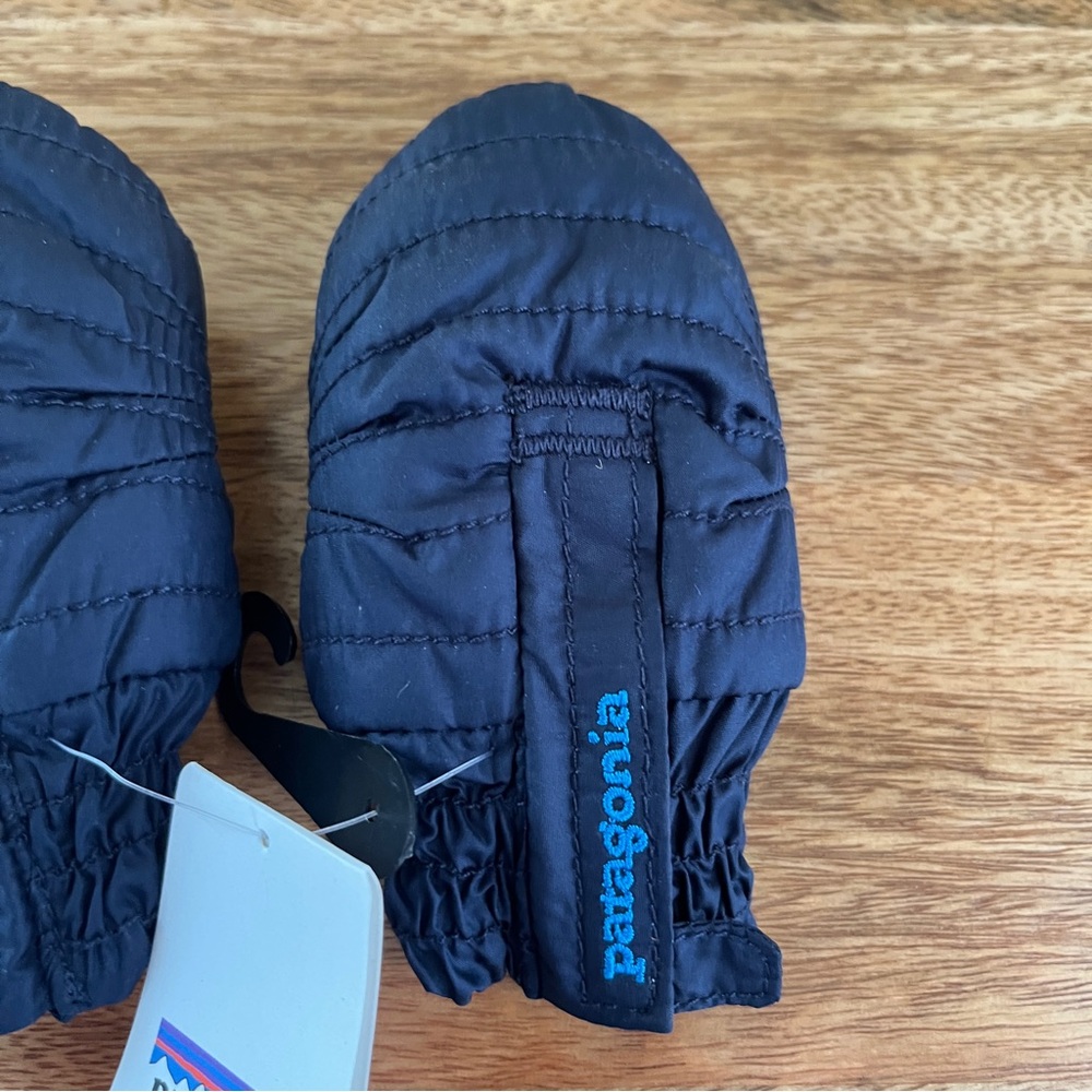 Patagonia Baby Puff Mitts Mittens 3-6 Months New NWT Navy Blue Winter Outdoors - Picture 8 of 10